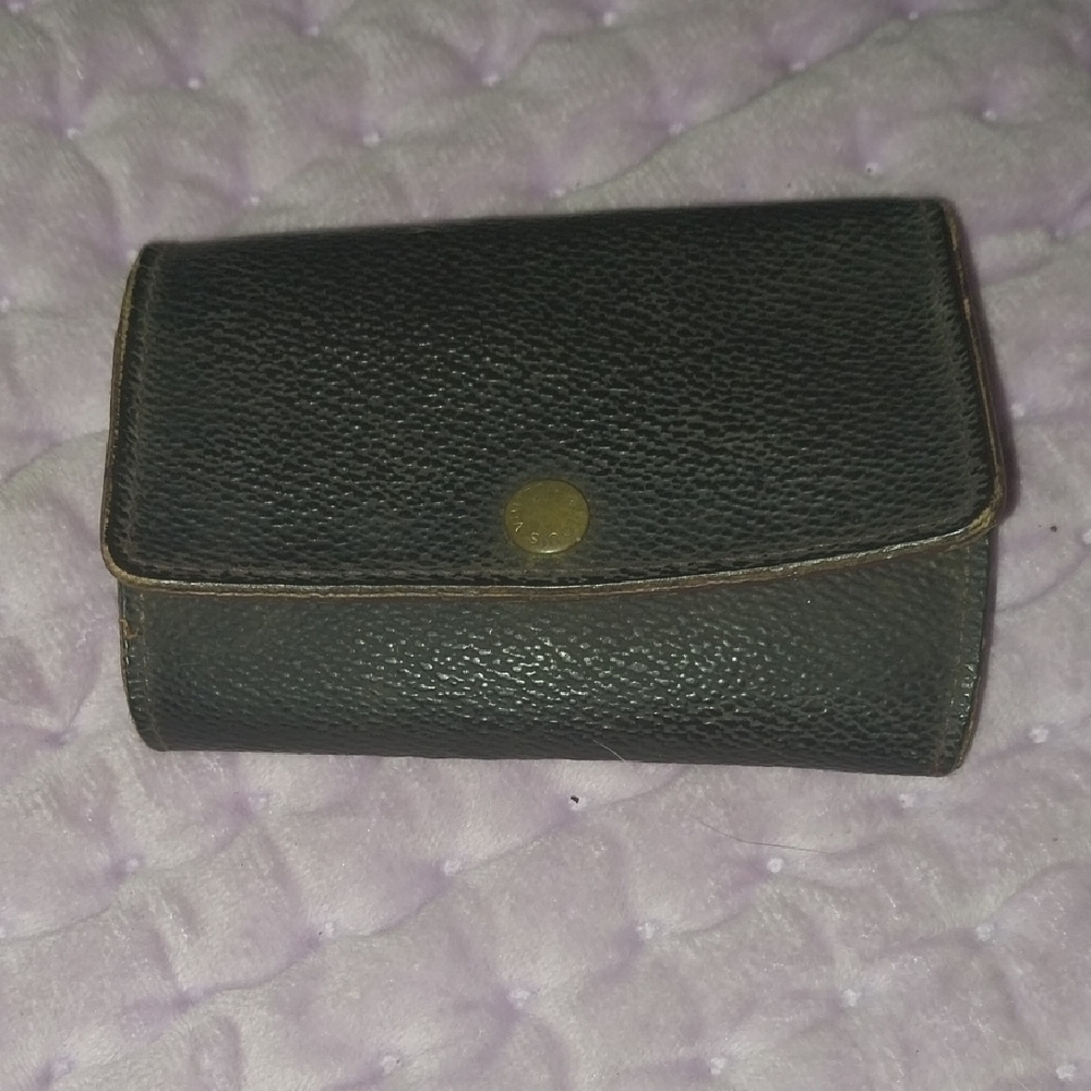 Louis Vuitton 6 Key Ring Holder Black Leather Wallet with Gold Button vintage